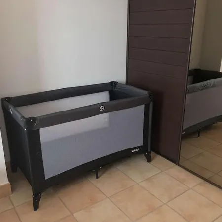 Mini 4 Pieces, 6 Couchages Avec Piscine, Clim Et Wi-fi A Ajaccio - Fr-1-61-490 Ajaccio (Corsica)